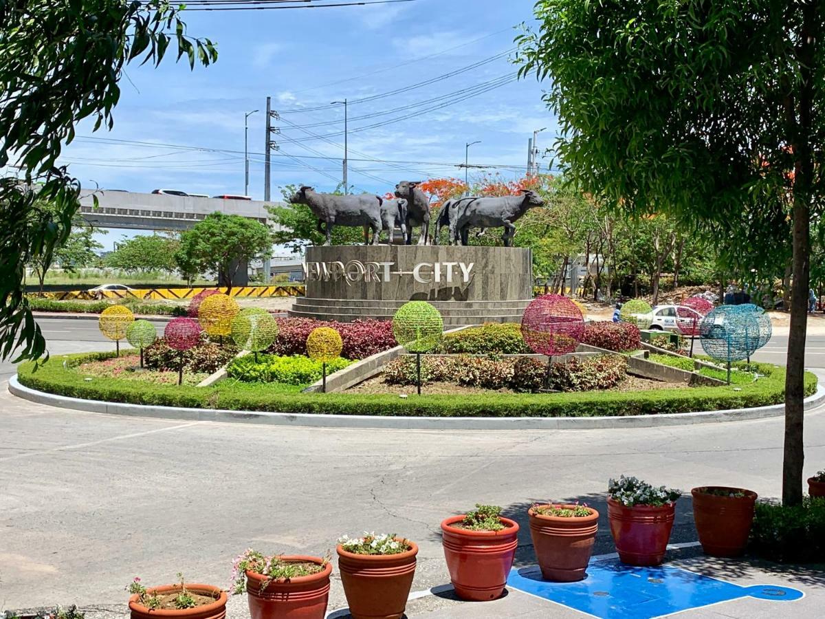 101 Newport City Chillax C2 Manila Airport Pasay ภายนอก รูปภาพ
